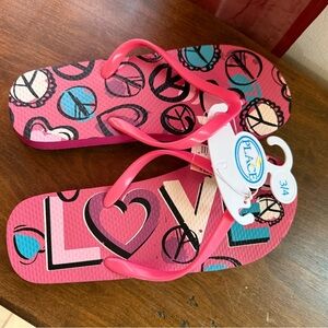 NWT Children’s Place Flip Flops